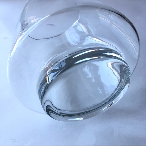 Contemporary Home Living Clear Transparent Cylindrical Hand Blown Glass Vase - Picture 5 of 7